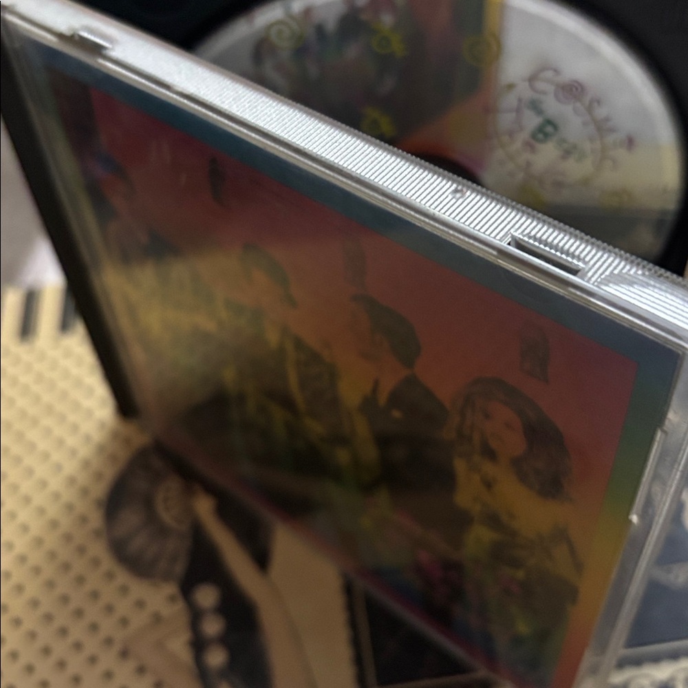 The B-52s "Cosmic Thing" CD - - Picture 4 of 5